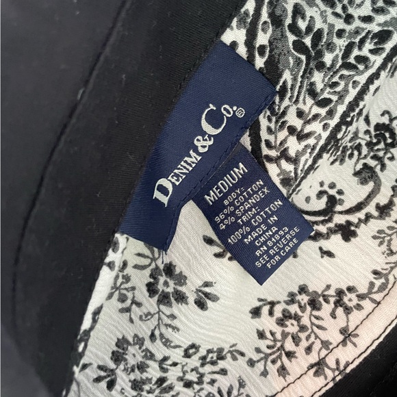 Denim&Co Black Jacket with White Floral Interior - Picture 1 of 7